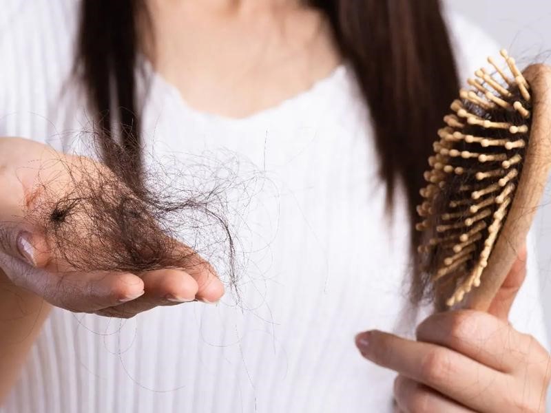 Symptoms of hair loss