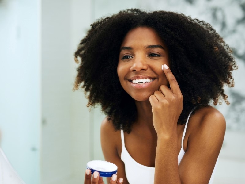 Face cream as acne treatment