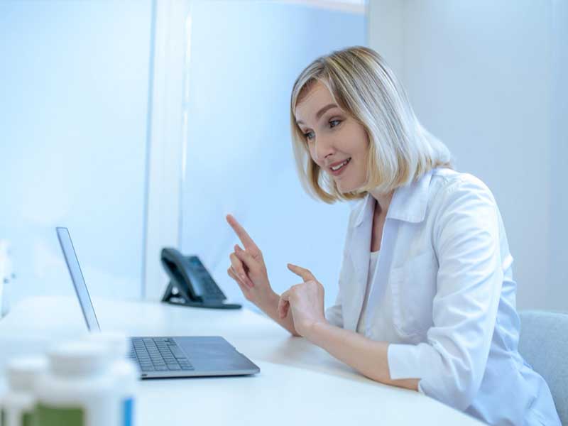 Online dermatology consultation session