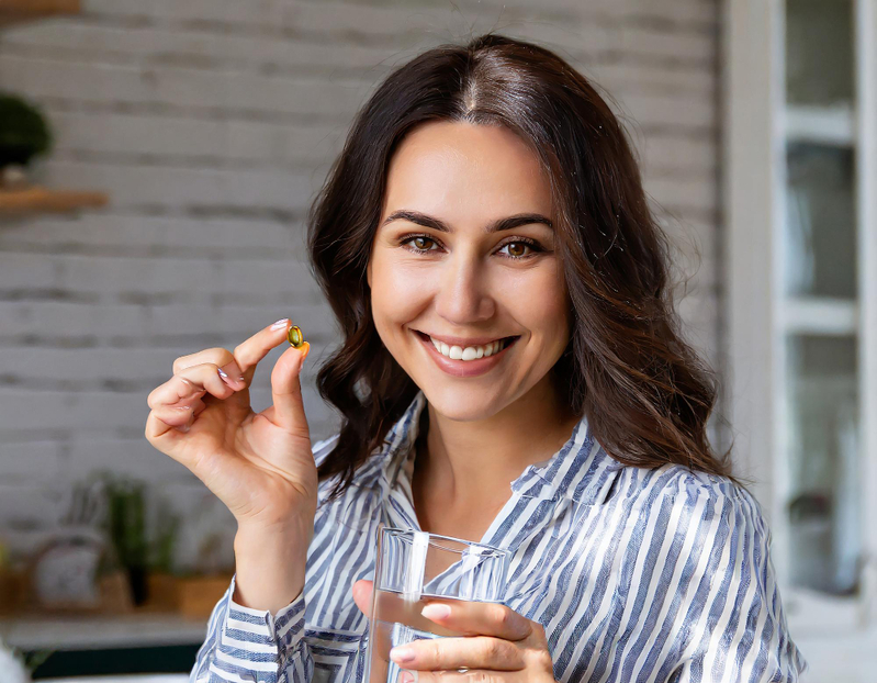 Nutritional deficiencies peeling nails